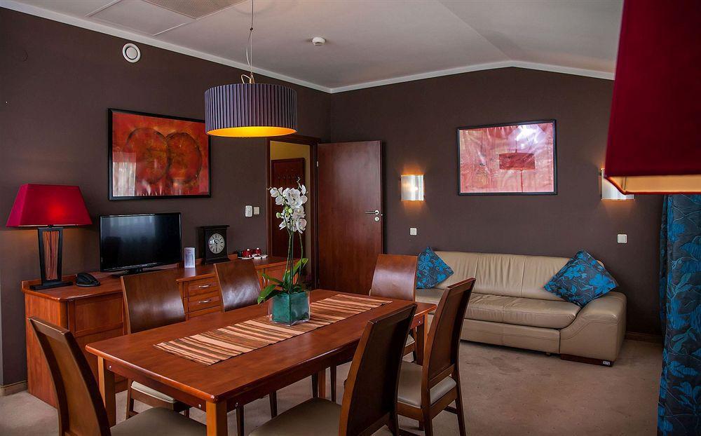 Farmona Hotel Business & Spa Krasków Εξωτερικό φωτογραφία