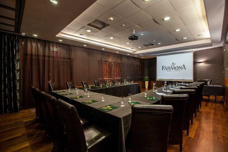 Farmona Hotel Business & Spa Krasków Εξωτερικό φωτογραφία